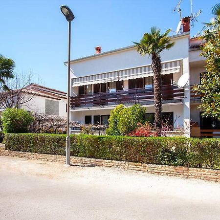 Apartment Nola By Rent Istria Poreč Exteriör bild